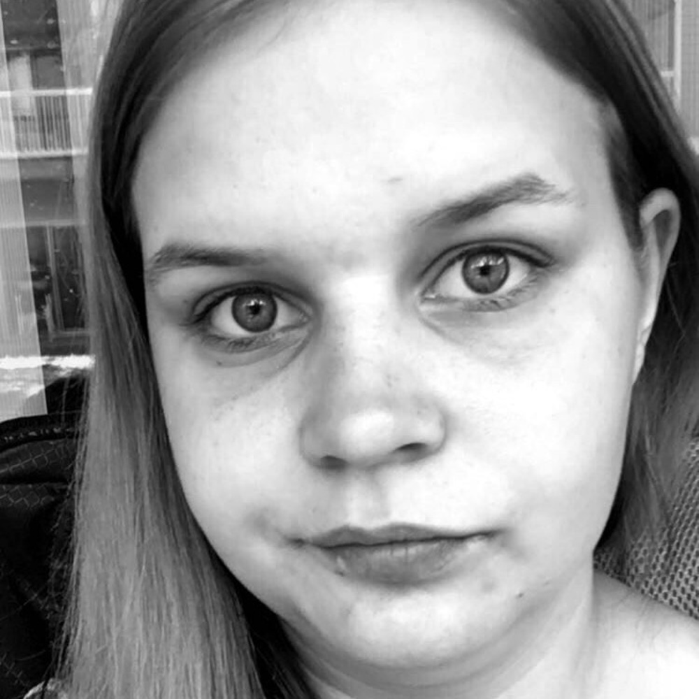 Meet your Posher, Katyee